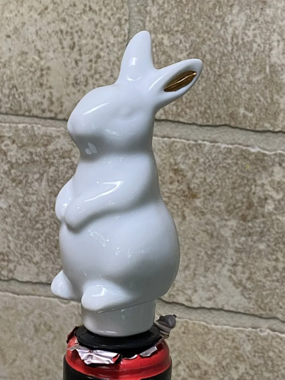 Threshold Sleek White Porcelain Bunny Rabbit Bottle Stopper w/Gold Accented Ears